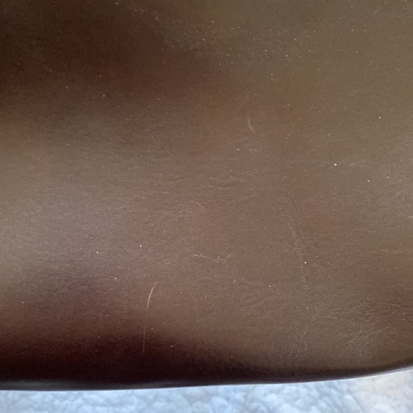 Dooney & Bourke Florentine Italian Leather Handbag - Picture 4 of 11